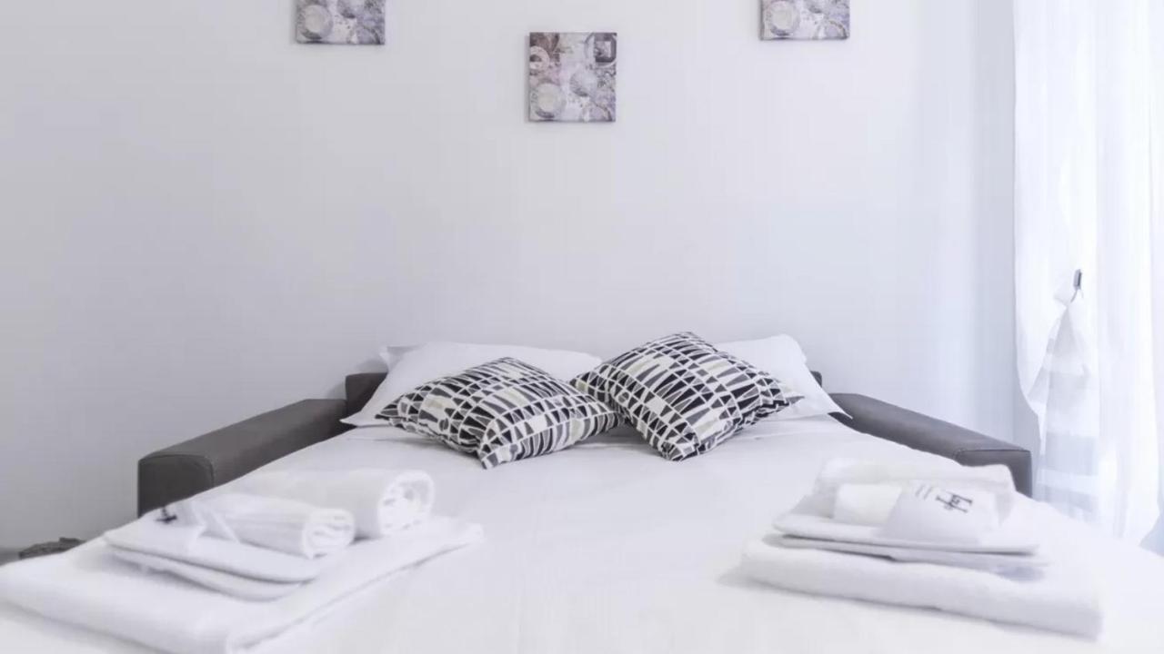 Italianway - Bollo 1 Apartment Milan Exterior photo